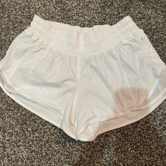 White lulu hotty hot shorts